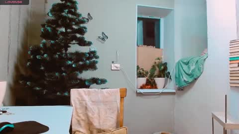 Snapshot of rosa843850 chatting on 12/17/24, 03:49 rosa843850 online show from 12/17/24, 03:49