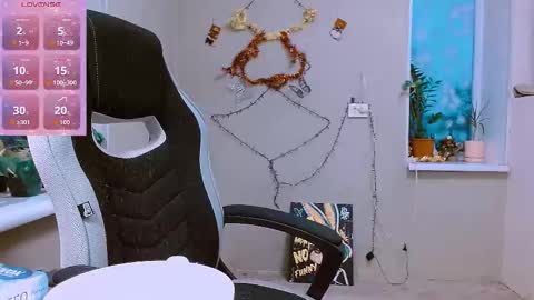 Snapshot of rosa843850 chatting on 12/21/25, 02:24 rosa843850 online show from 12/21/25, 02:24