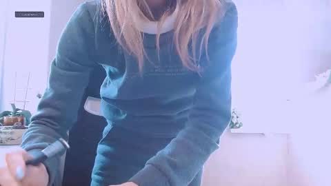 rosa843850 online show from 02/09/26, 09:13