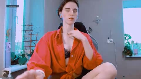 Snapshot of rosa843850 chatting on 03/10/26, 03:28 rosa843850 online show from 03/10/26, 03:28