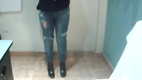 Snapshot of rosabells chatting on 02/27/26, 10:21 Rosa online show from 02/27/26, 10:21