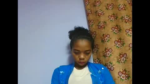 Snapshot of rosah225127 chatting on 05/01/26, 05:12 rosah225127 online show from 05/01/26, 05:12