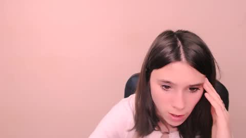 Rose online show from 10/31/25, 07:53