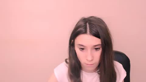 Rose online show from 11/20/25, 07:41