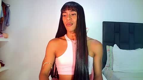 Snapshot of rosalindasexy chatting on 06/24/26, 03:16 Rosalinda online show from 06/24/26, 03:16