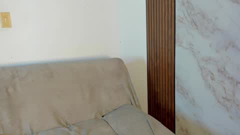 Snapshot of rosaly_rodman chatting on 01/06/26, 06:55 rosaly_rodman online show from 01/06/26, 06:55