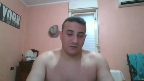 Snapshot of rosario1212 chatting on 01/15/26, 12:04 Rosario online show from 01/15/26, 12:04