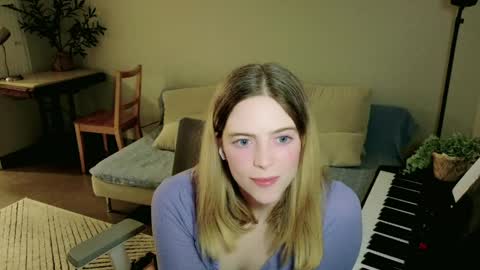 rose77782 online show from 04/28/26, 02:27
