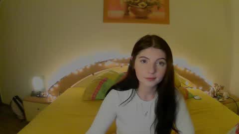 Snapshot of rose_2004 chatting on 02/09/25, 12:28 Rose online show from 02/09/25, 12:28