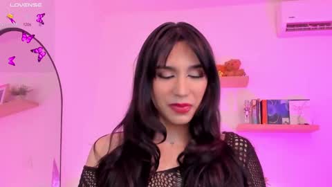 Snapshot of rose__saenz chatting on 12/10/24, 09:11 Rose Saenz online show from 12/10/24, 09:11