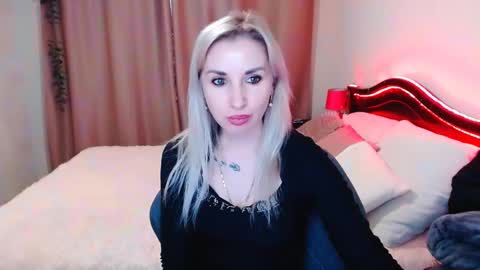 Snapshot of rose__shine chatting on 01/17/25, 10:44 rose  shine online show from 01/17/25, 10:44