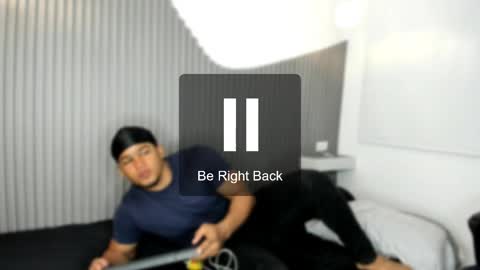 Snapshot of rose_bluet chatting on 06/05/26, 01:45 Rose online show from 06/05/26, 01:45