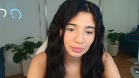 Snapshot of rose_desiree chatting on 05/26/26, 11:17 Rose online show from 05/26/26, 11:17