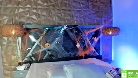 Rose online show from 11/04/25, 04:22