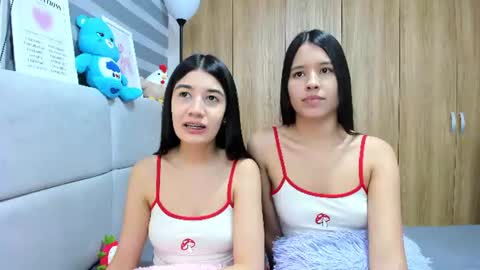 Rose y Miah online show from 06/19/26, 03:11