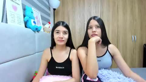 Rose y Miah online show from 06/21/26, 05:54