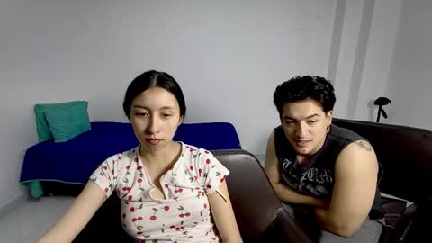 Snapshot of roseandviktor23 chatting on 01/08/26, 03:25 Rose Sins and Don Viktor online show from 01/08/26, 03:25