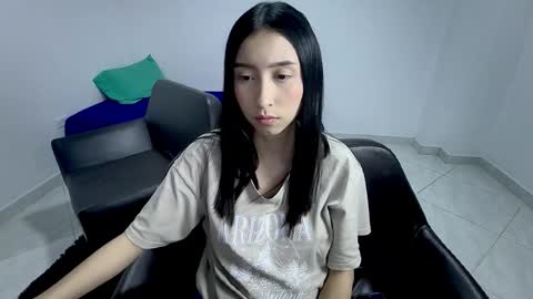 Snapshot of roseandviktor23 chatting on 01/15/26, 12:37 Rose Sins and Don Viktor online show from 01/15/26, 12:37