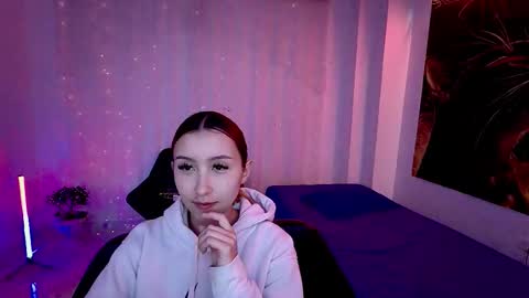 Snapshot of roseandviktor23 chatting on 03/25/26, 11:27 Rose Sins and Don Viktor online show from 03/25/26, 11:27