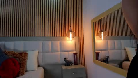 roseaurora online show from 01/14/26, 01:39