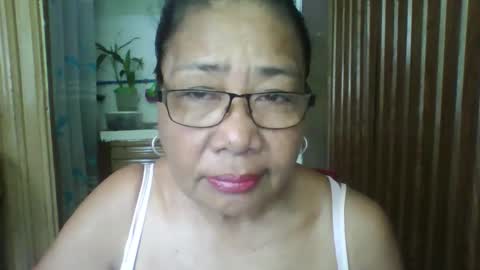 Snapshot of rosebelle66 chatting on 05/31/26, 01:47 rosebelle66 online show from 05/31/26, 01:47