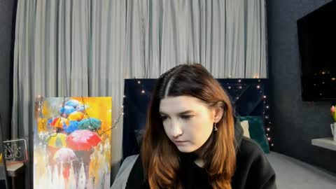 Snapshot of roseblanche2k chatting on 12/29/24, 09:41 Florin online show from 12/29/24, 09:41