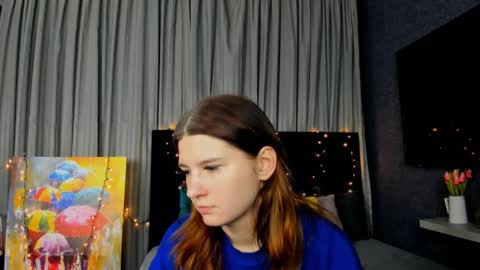 Snapshot of roseblanche2k chatting on 01/19/25, 09:13 Florin online show from 01/19/25, 09:13