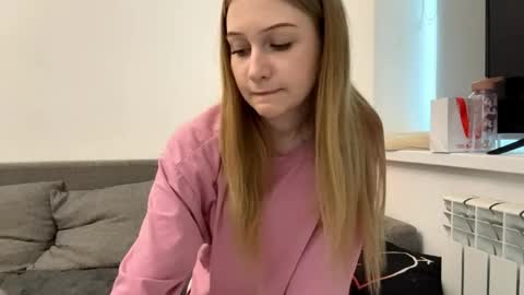 roseblansh online show from 05/11/26, 04:04