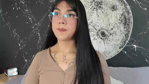 Rose online show from 11/18/25, 02:43