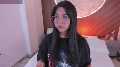 Rose online show from 01/11/26, 01:27