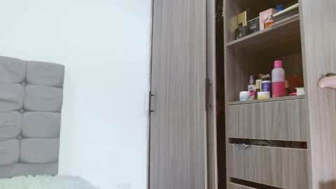 Snapshot of roseechannel chatting on 01/31/25, 11:45 Rosee Channel online show from 01/31/25, 11:45