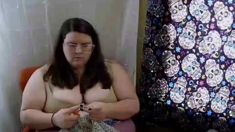 Snapshot of roseemeraldof chatting on 03/12/26, 08:15 roseemeraldof online show from 03/12/26, 08:15