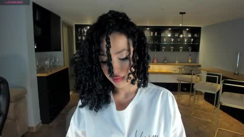 Rose  online show from 01/09/25, 08:11