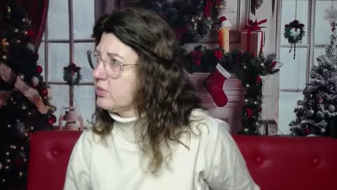 RoseHille online show from 12/21/25, 06:20