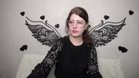 Snapshot of rosehille chatting on 03/26/26, 06:13 RoseHille online show from 03/26/26, 06:13