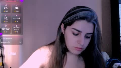 Snapshot of roselina_ chatting on 11/10/25, 12:04 Rose online show from 11/10/25, 12:04