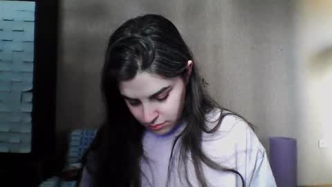 Snapshot of roselina_ chatting on 01/07/26, 12:07 Rose online show from 01/07/26, 12:07