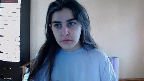 Snapshot of roselina_ chatting on 02/03/26, 09:03 Rose online show from 02/03/26, 09:03