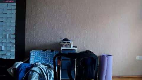 Snapshot of roselina_ chatting on 02/08/26, 10:51 Rose online show from 02/08/26, 10:51