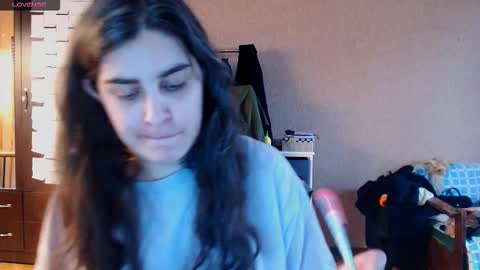 Snapshot of roselina_ chatting on 03/28/26, 01:11 Rose online show from 03/28/26, 01:11
