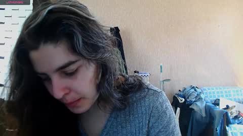 Snapshot of roselina_ chatting on 04/06/26, 07:31 Rose online show from 04/06/26, 07:31