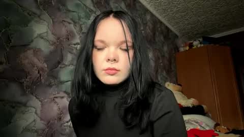 roselinemaclauchlan online show from 07/25/26, 03:20