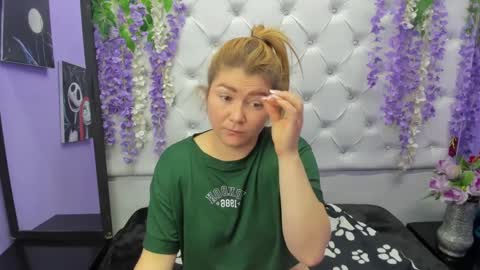 Julieta online show from 09/29/25, 01:16