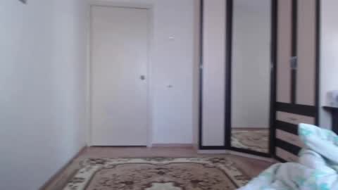 Snapshot of rosendalounsberry chatting on 05/14/26, 02:13 Lina online show from 05/14/26, 02:13