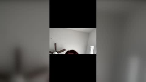 Snapshot of roseyla1 chatting on 11/28/25, 09:28 roseyla1 online show from 11/28/25, 09:28