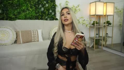 Amii online show from 05/01/26, 12:54