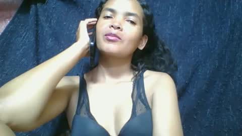 Snapshot of rosia685234 chatting on 03/29/26, 03:45 rosia685234 online show from 03/29/26, 03:45