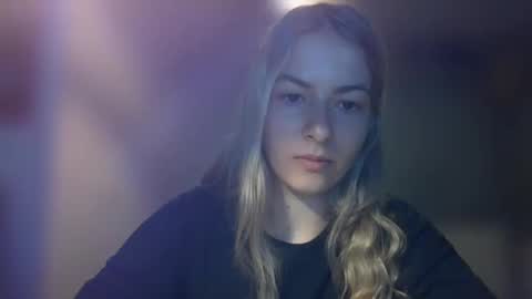 Snapshot of rosie_june chatting on 02/03/25, 11:09 Rosie online show from 02/03/25, 11:09