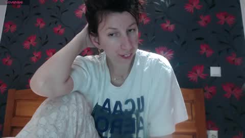 Snapshot of rosiehayes chatting on 04/01/26, 09:01 RosieHayes online show from 04/01/26, 09:01