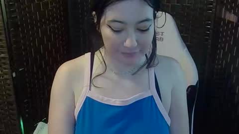 Snapshot of rosierevive chatting on 03/30/26, 10:00 Rosie Revive online show from 03/30/26, 10:00